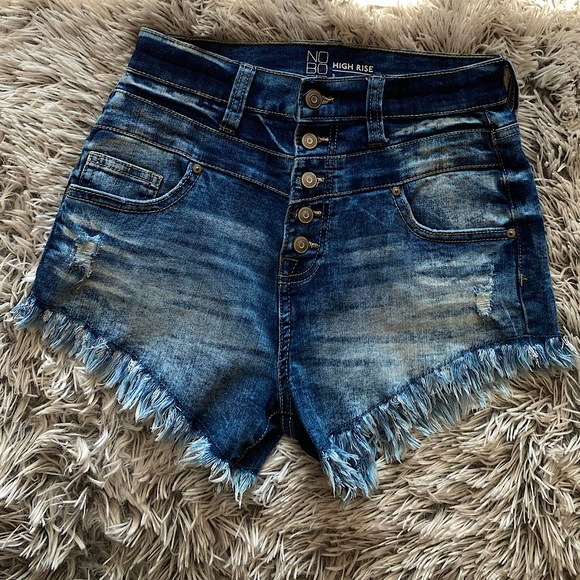HIGH RISE BUTTON JEAN SHORTS - Picture 1 of 2